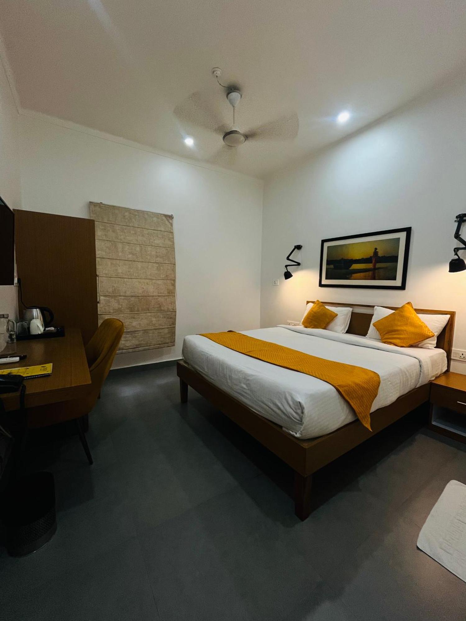 होटल Banaras - A Boutique 3*